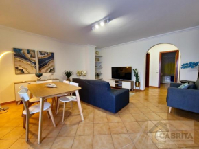 Apartment Golden Terrace T2 by YHA